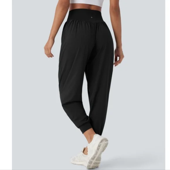 Halara Breezeful Black Crossover High Waisted Quick Dry Yoga Joggers XL - Picture 2 of 15